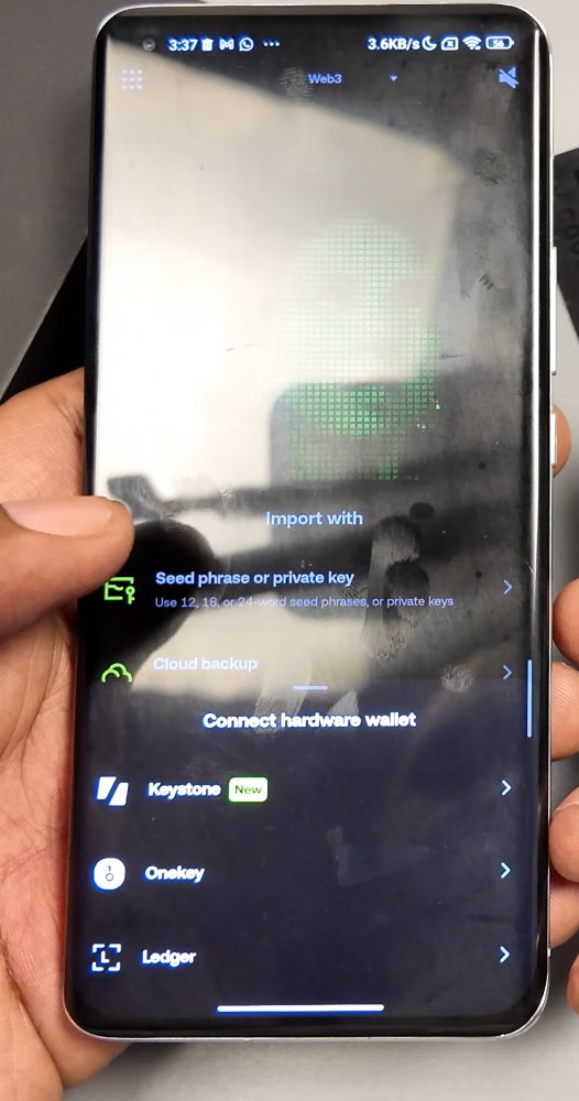 OKX Connect hardware wallet list with Keystone, Onekey and Ledger.